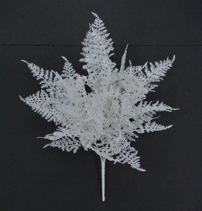 The 22 White Glittered Fern Bush Spray with 5 Stems (85268-WT) features fan-shaped, glittered leaves that stand out against a plain black background.